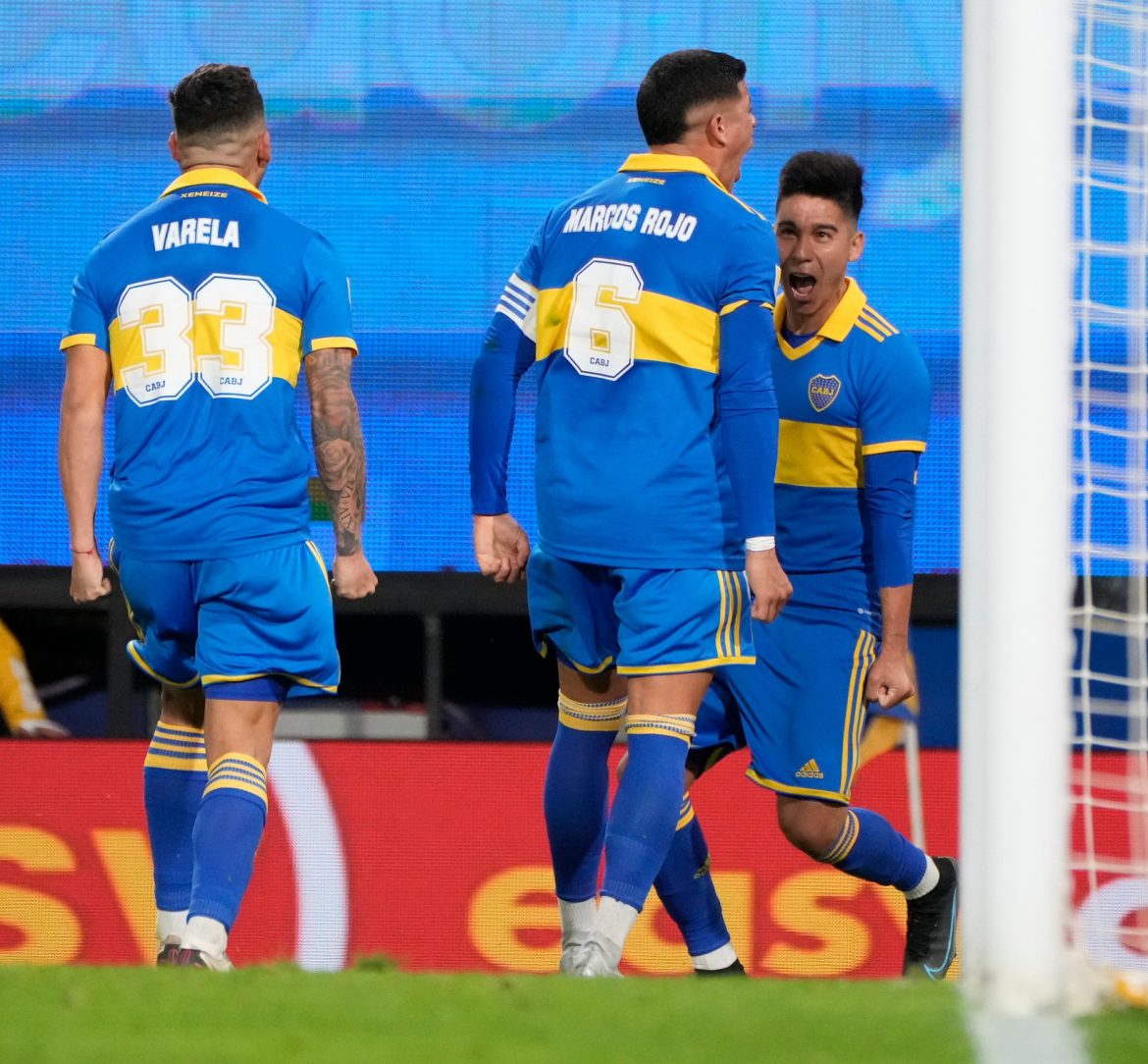 Con penal y gol de Rojo, Boca ganó 1 a 0 ante Talleres en La Bombonera