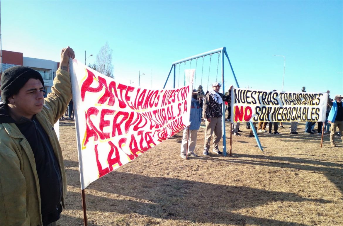 Pese a fallo en contra, La Pampa extendió la caza con jauría y reclamó “debate amplio”