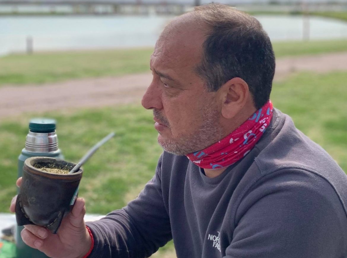 El hermano del intendente Di Nápoli a un concejal opositor: “Te voy a moler a palos”