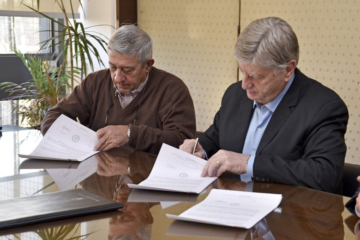 Se firmó el contrato para iniciar el asfaltado de 267 cuadras en General Pico