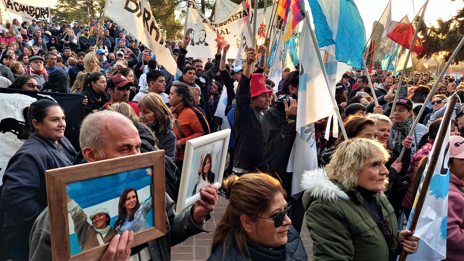 En Santa Rosa manifestaron por CFK: “Hay un método perverso de persecución”