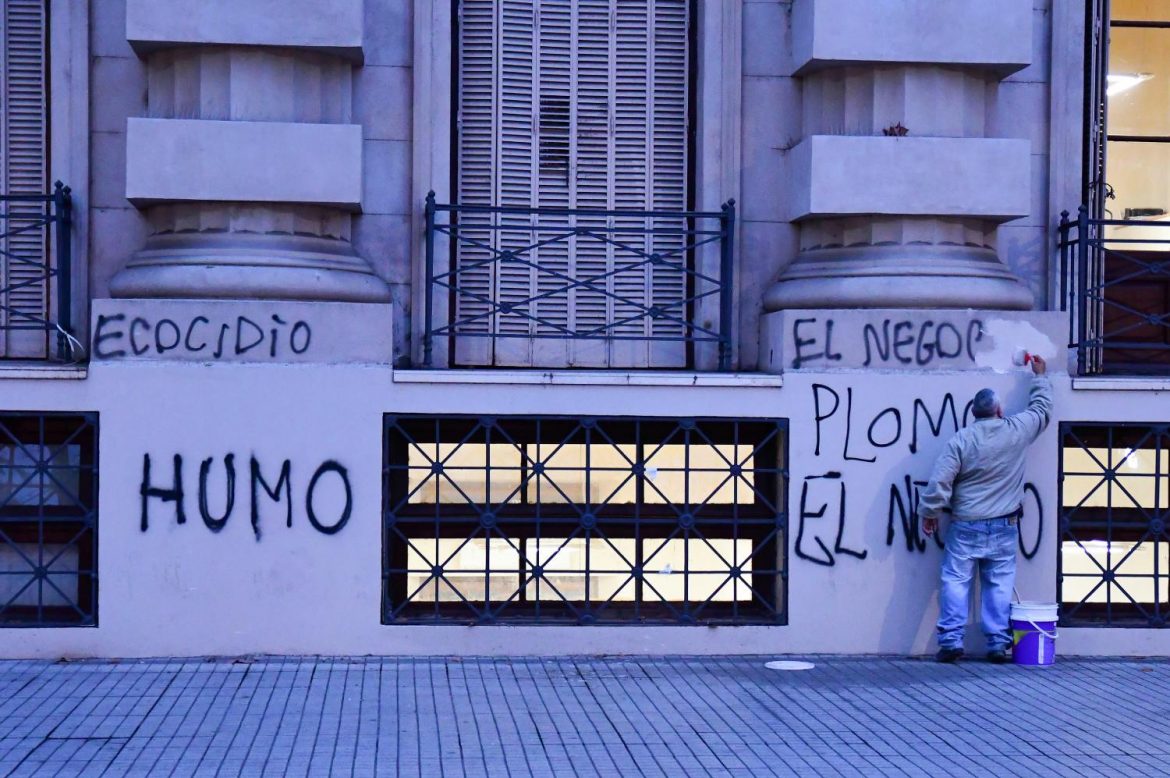 Cabandié criticó que la Justicia “no hace nada” contra los responsables de los incendios