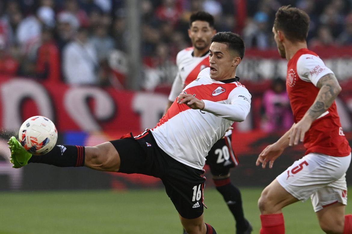 River venció a Independiente y se quedó con el clásico