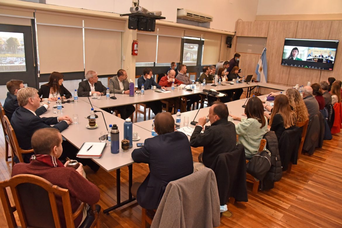 Empieza la “despapelización” en la administración pública provincial