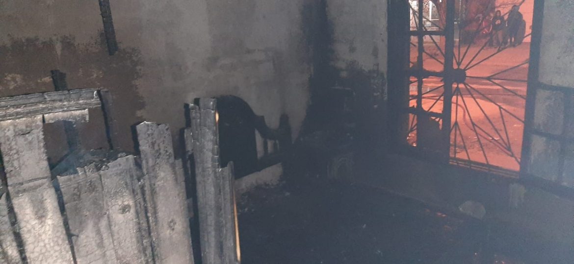 Se incendiaron dos viviendas en Santa Rosa