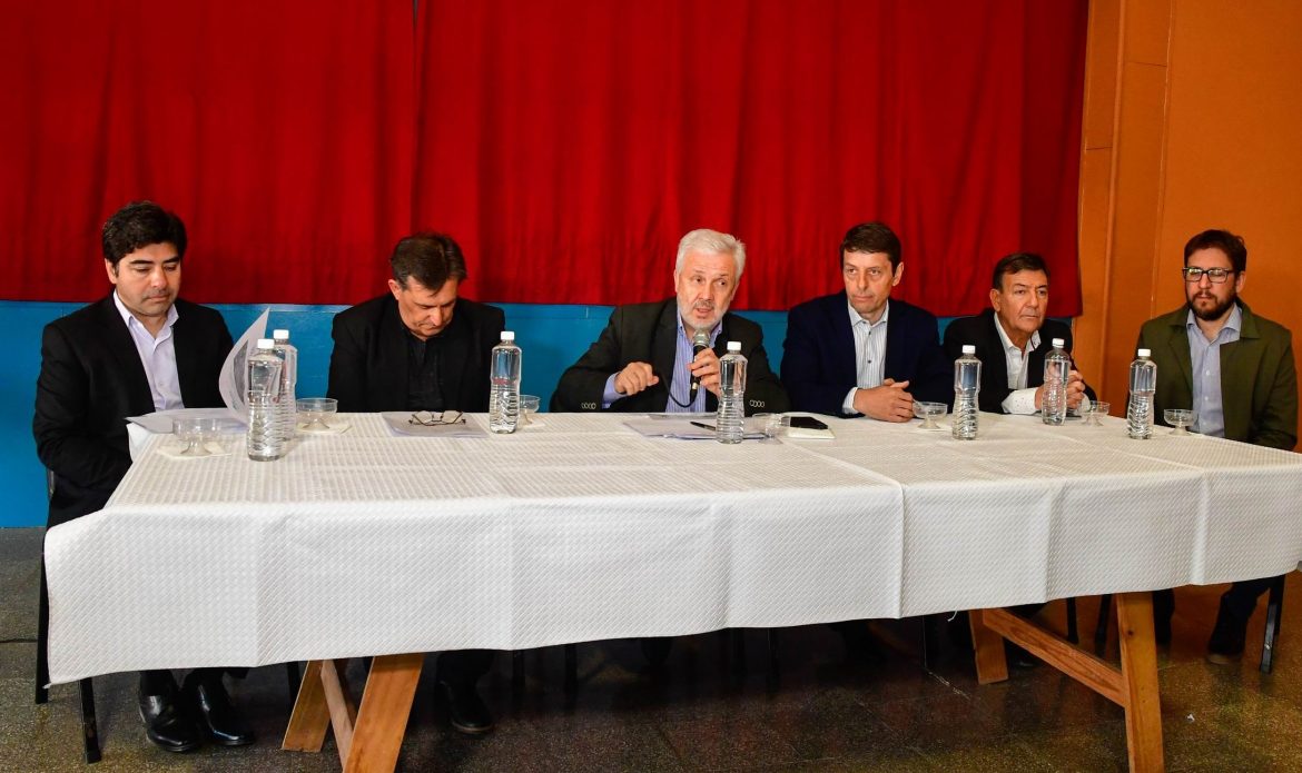 Una inversión de $450 millones para renovar la red de agua potable de Caleufú