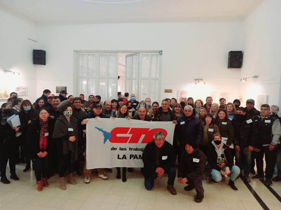 Explanes utilizarán la Banca del Vecino para reclamar el reconocimiento de la antigüedad