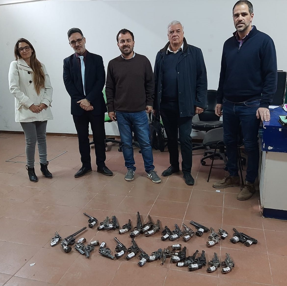 La Justicia entregó armas a la Anmac