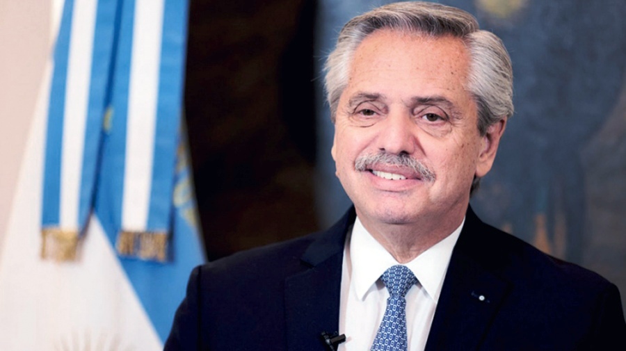 Fernández: “No estoy pensando ni en las PASO ni en reelecciones”