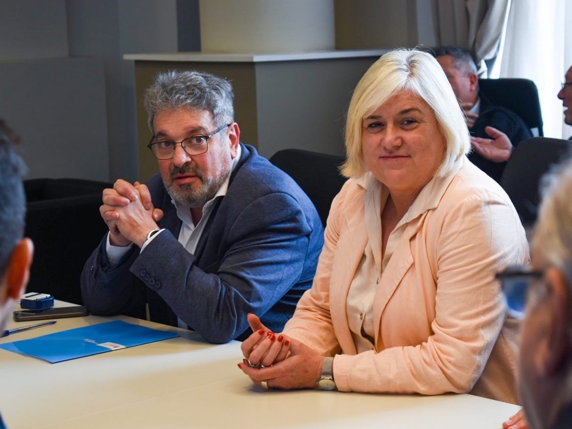 Firman un convenio para recuperar el tren entre Realicó y General Alvear