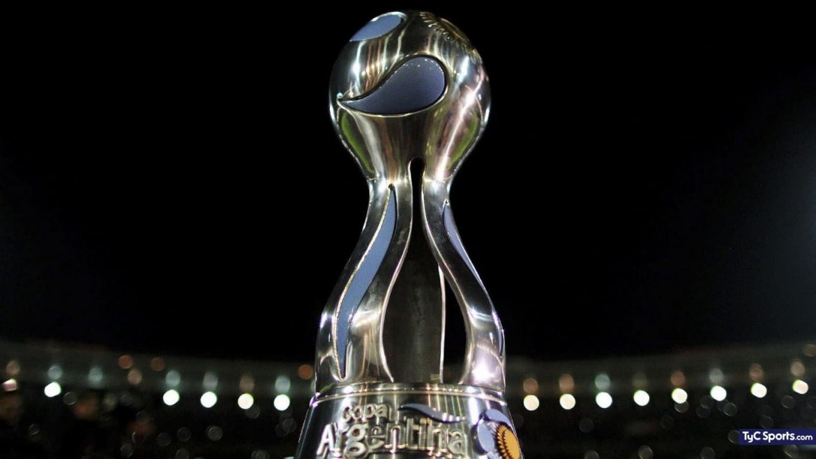 Talleres y Patronato disputan la final de la Copa Argentina