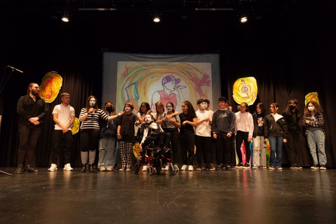 “Todxs pueden”, la canción por la inclusión que grabaron alumnos del colegio 9 de Julio de Santa Rosa