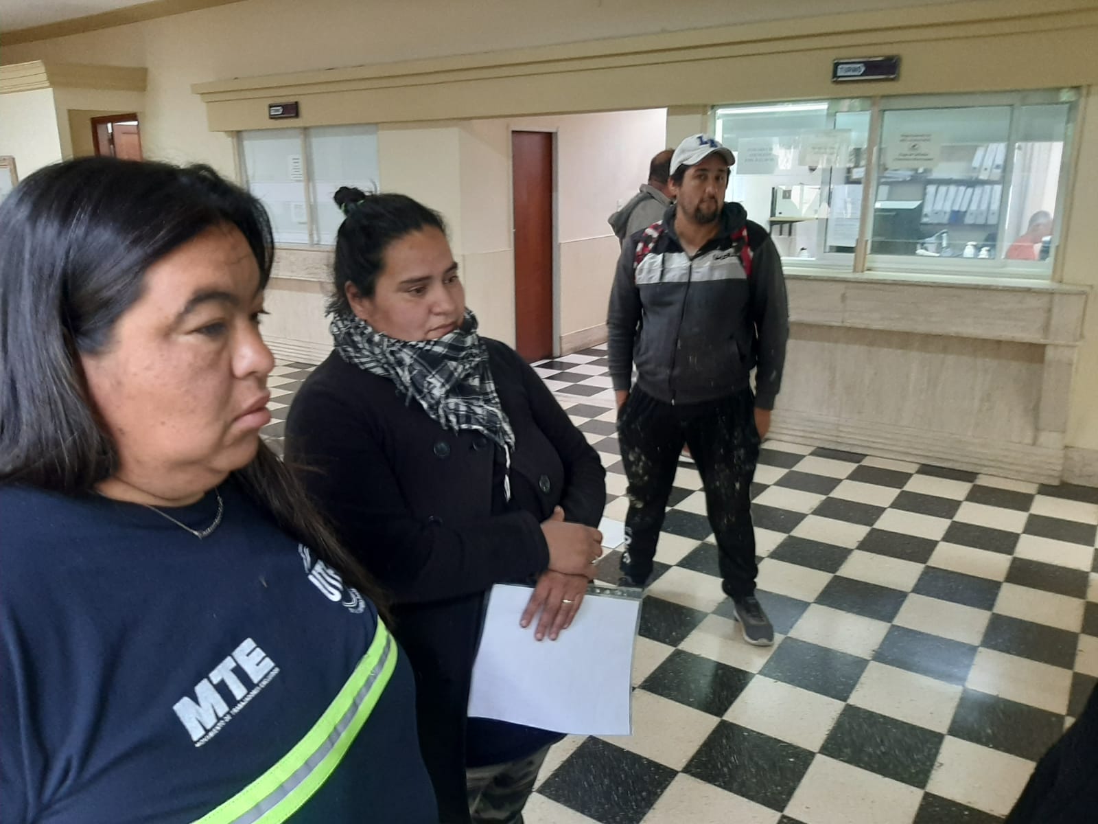 Nuevo Salitral: familias aún no fueron convocadas y piden reunión con Di Nápoli