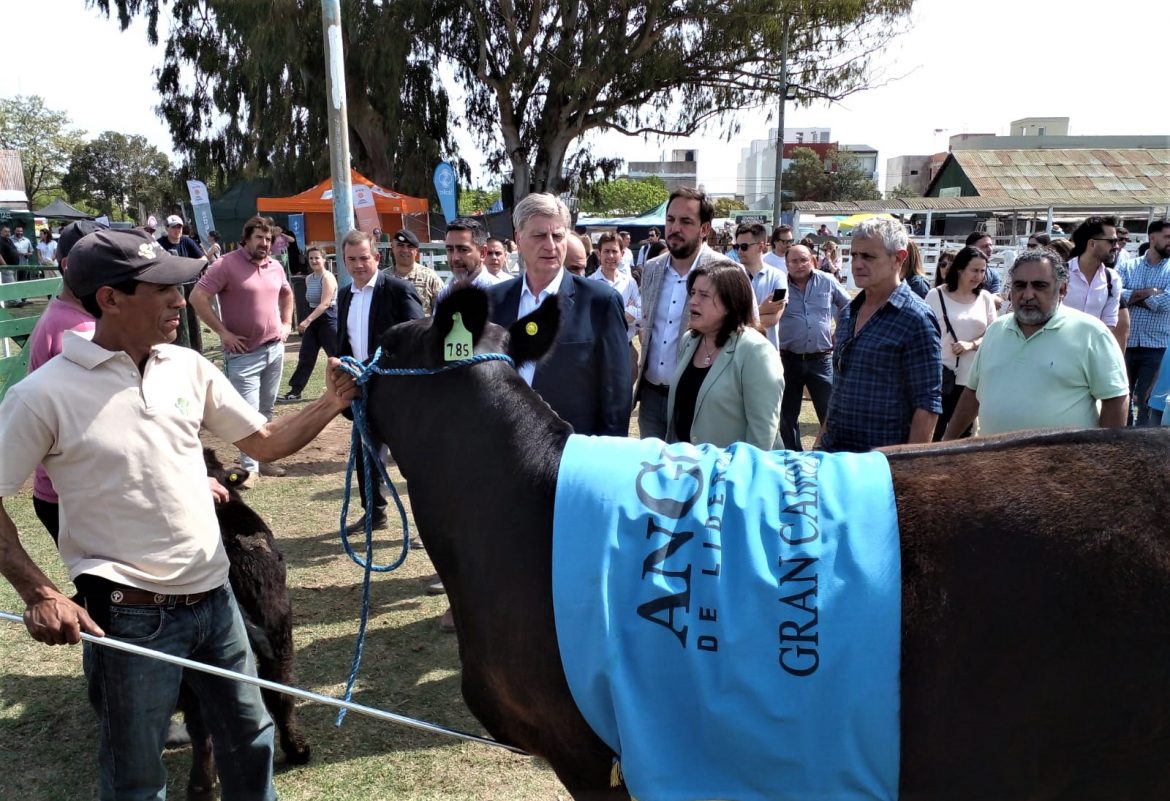 Ziliotto en La Rural: más créditos, anuncios sobre seguridad y llamado a “trabajar juntos”