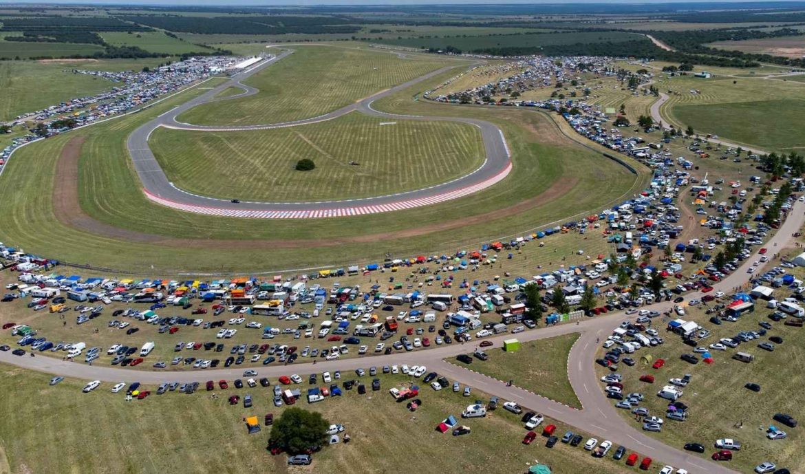 Aliaga pidió cambiar el nombre del Autódromo Provincia de La Pampa por el de Juan María Traverso