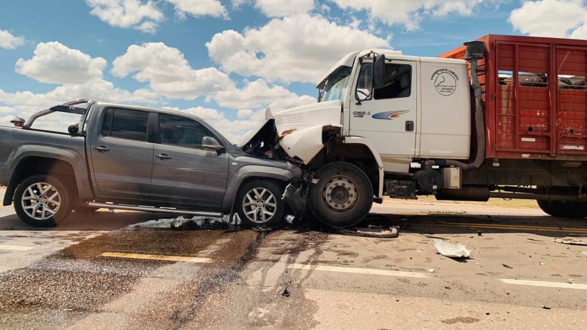 Choque frontal en el cruce de las rutas 35 y 14