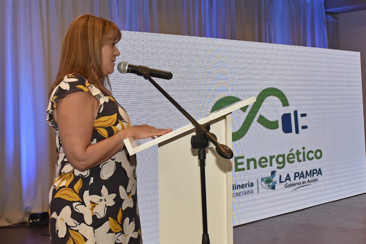 Adriana García y los encuentros de Verna con los “no alineados”: “Esto no es contra nadie”