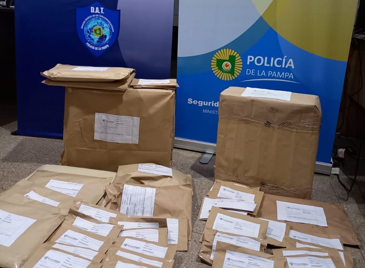 Megaoperativos en Castex y Toay por divulgación de imágenes de explotación sexual infantil