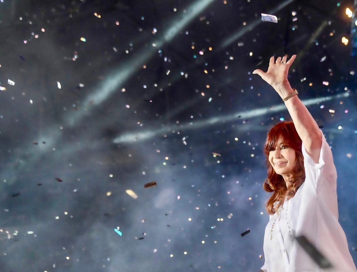 Cristina Kirchner hablará en Plaza de Mayo: expectativa por una definición electoral