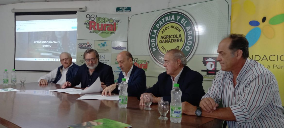 Fundación Banco de La Pampa y Carbap firmaron convenio por capacitaciones