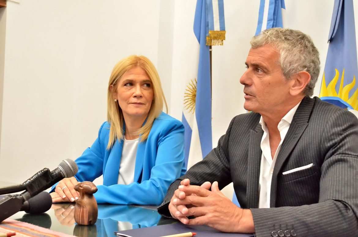 Magario destacó el trabajo de Fernández por los Pasos Bioceánicos del Sur