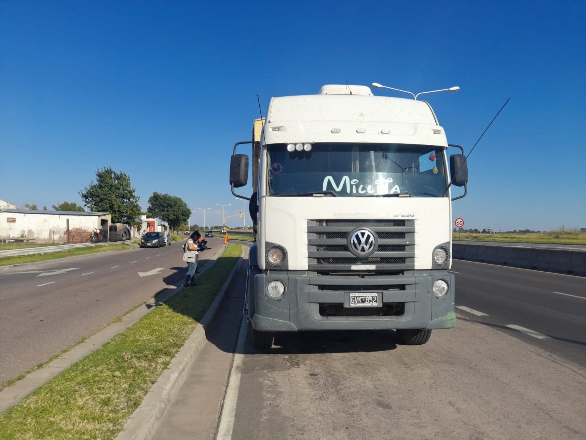 Condenan a camionero que chocó y mató a una motociclista en Santa Rosa