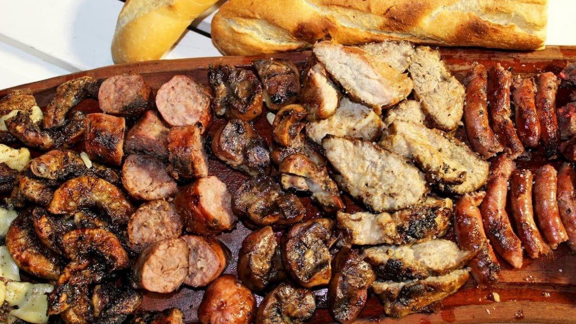 Cuáles son las recomendaciones para evitar intoxicaciones con carnes y achuras