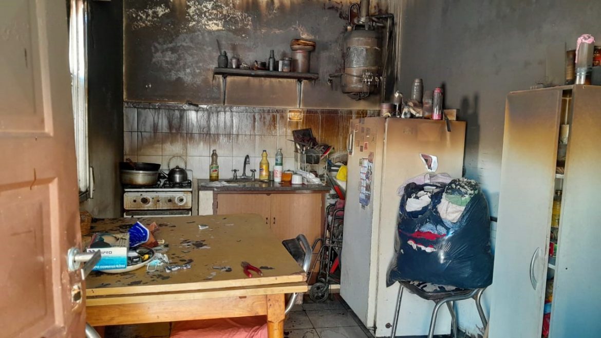 Un exenfermero de 47 años murió en un incendio en Santa Rosa