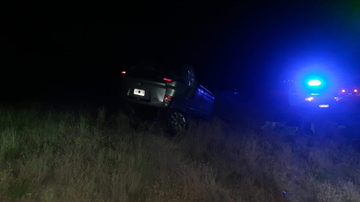 Volvían de las vacaciones y volcaron cerca del Parque Lihué Calel