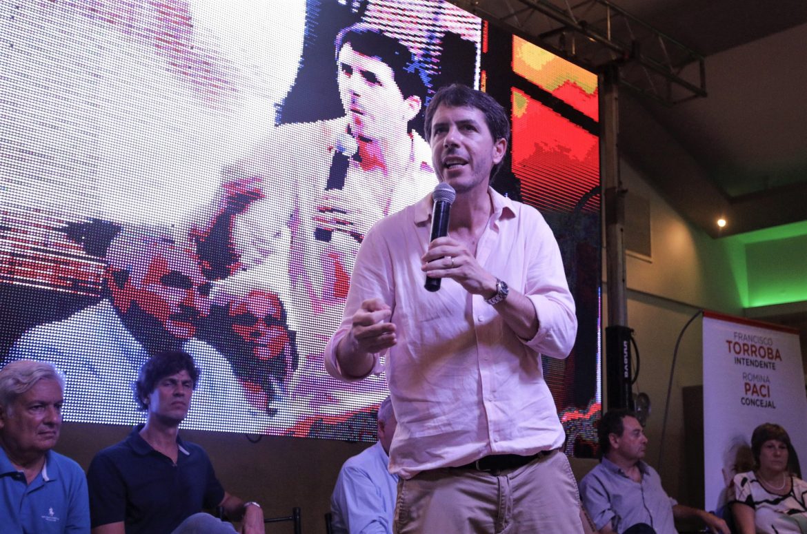 Se vienen las PASO: ¿otra vez Berhongaray en Juntos?