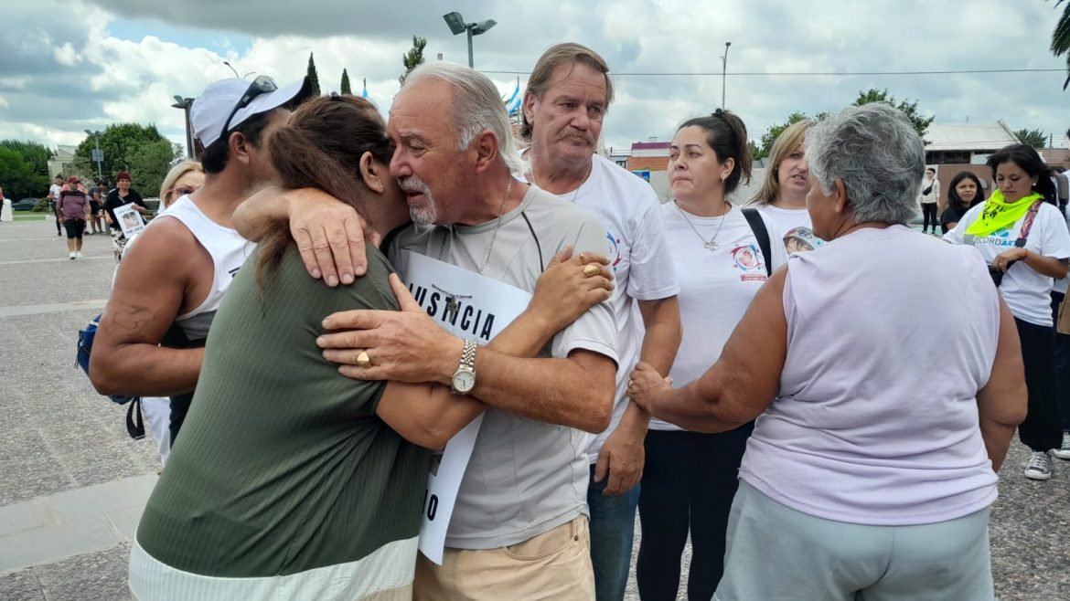“Siento impotencia de que las asesinas de Lucio no reciban su culpabilidad en la cara”