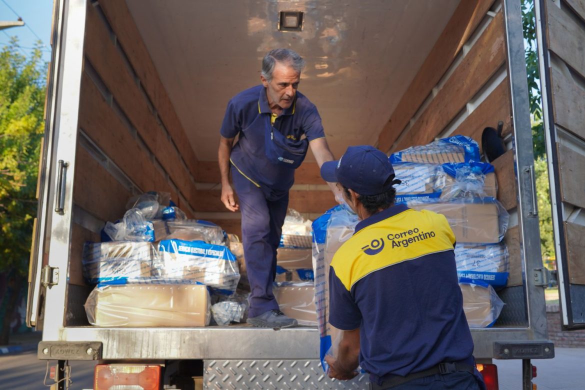 La Justicia Electoral advirtió que la Libertad Avanza ha presentado boletas insuficientes