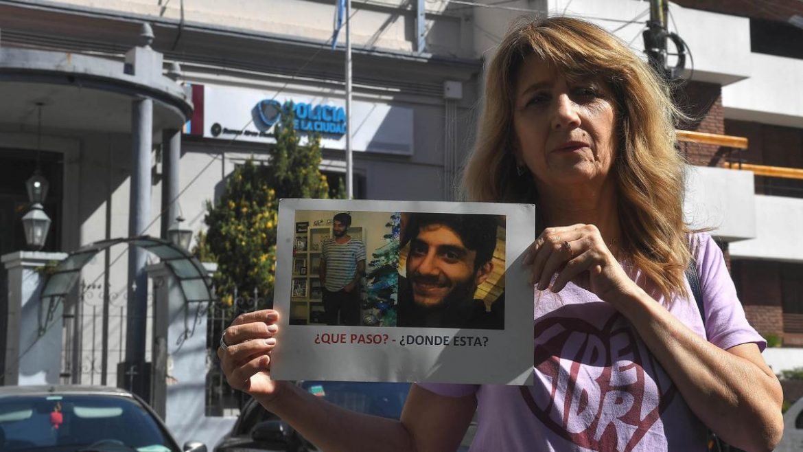 Moreau acusó a la Policía de la Ciudad por la desaparición del agente Karhanyan