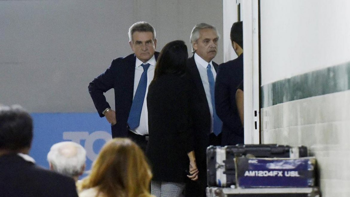 El Frente de Todos llamó a “impedir la proscripción” de CFK