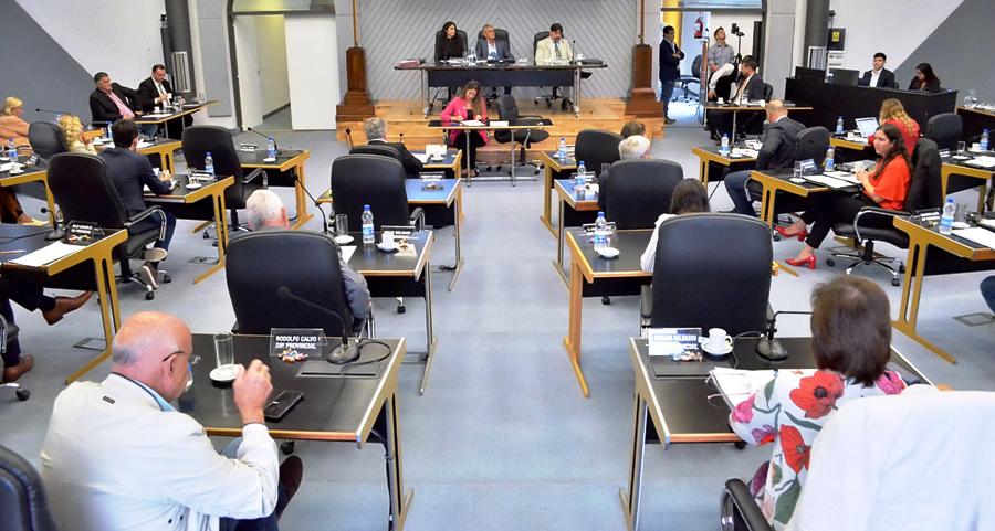 Diputados aprobó el 12 de abril como “Día Provincial de la Democracia pampeana”