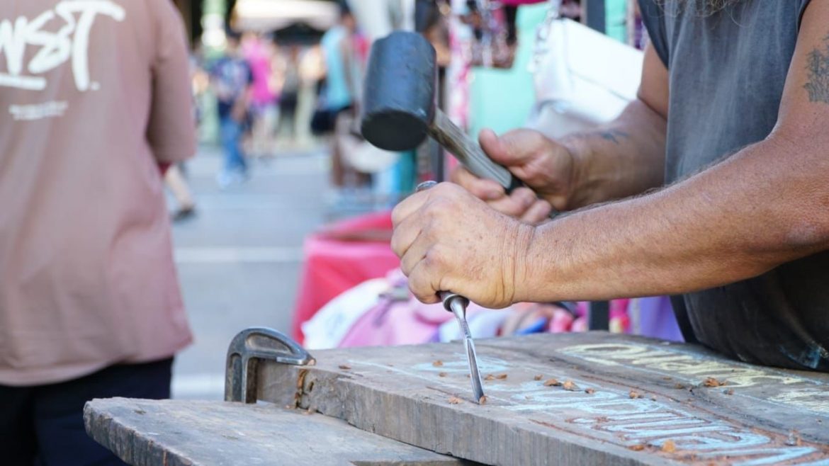 Por las lluvias se reprograma la Feria del Artesano