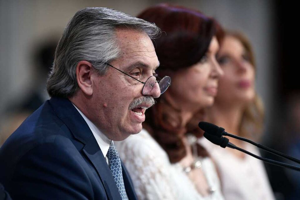 Al final de su mandato, Alberto arremetió con dureza contra Cristina Fernández