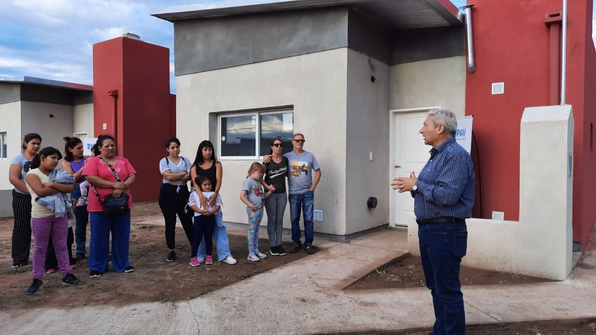Santa Rosa: se entregaron seis viviendas restantes del plan Mi Casa 2