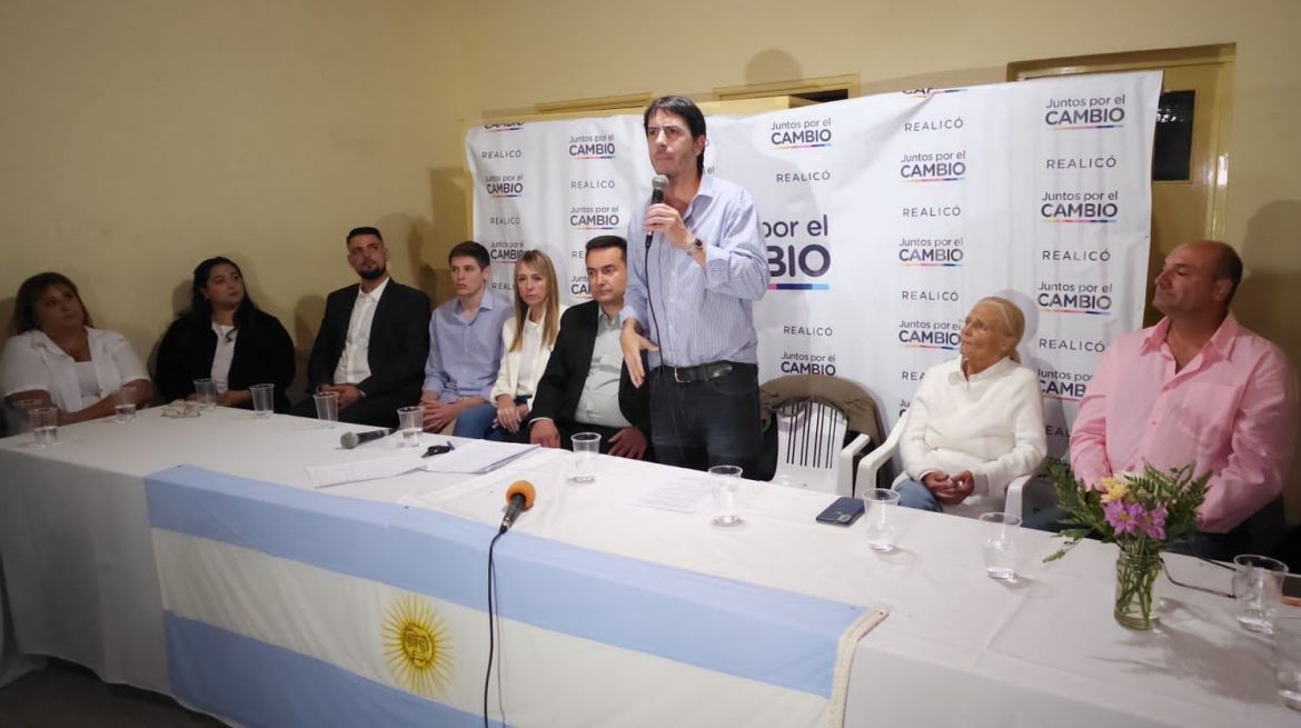 Berhongaray y Testa, en la presentación de la lista de JxC en Realicó
