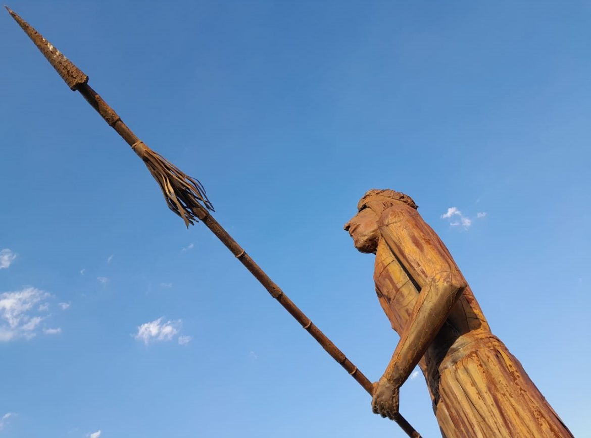 Reiteran pedido para que se incorpore un yaguareté al Monumento a Pincén