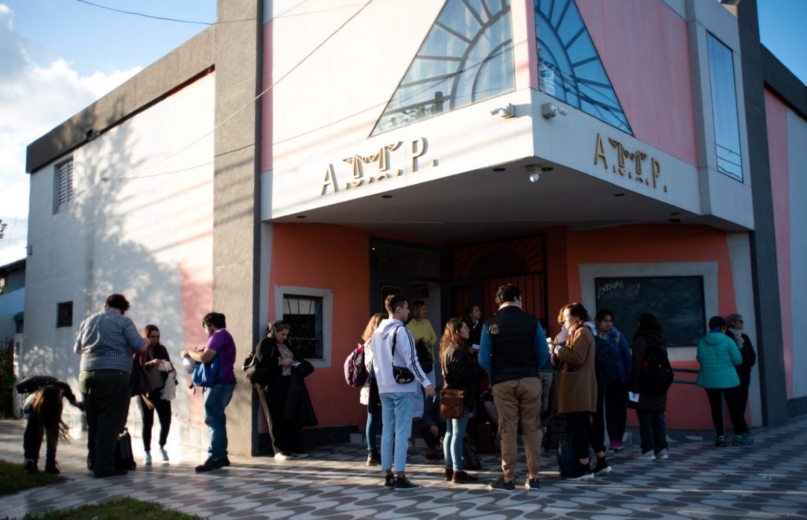 Gran cierre de la Fiesta Provincial del Teatro: conocé la programación del viernes