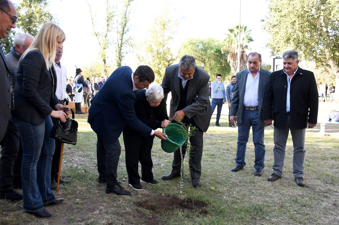 Santa Rosa conmemoró el Día de los Heroicos Tripulantes del Crucero ARA General Belgrano