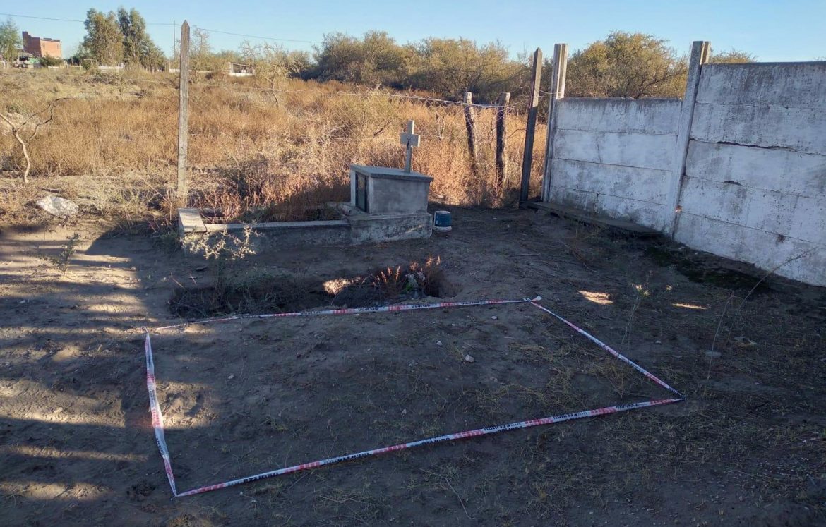 Demarcaron el lugar donde enterraron NN en La Adela