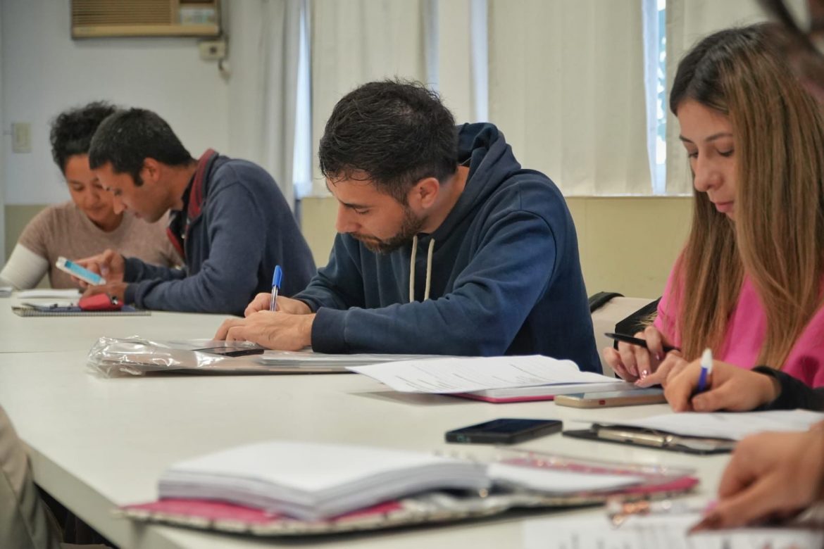 El municipio de Santa Rosa inició una capacitación para emprendedores