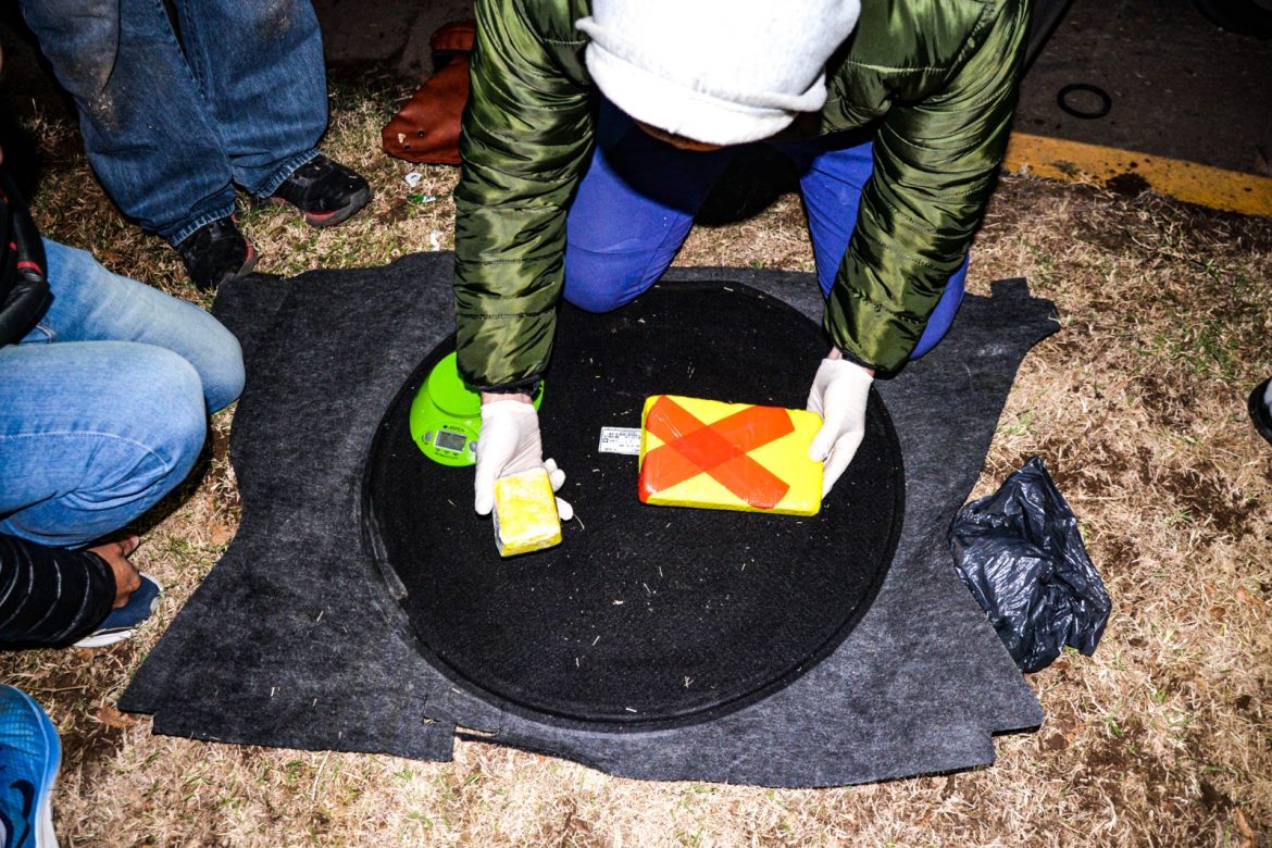 Desarticulan red de narcotráfico y detienen a cinco personas