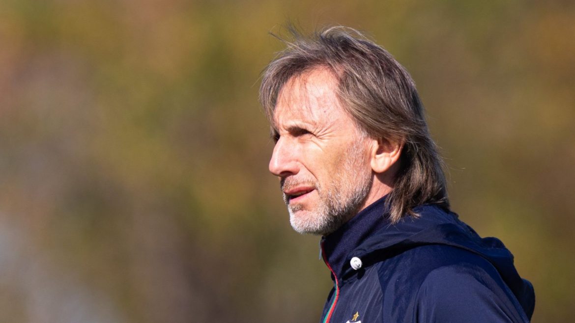 Ricardo Gareca se fue de Vélez luego de apenas una docena de partidos