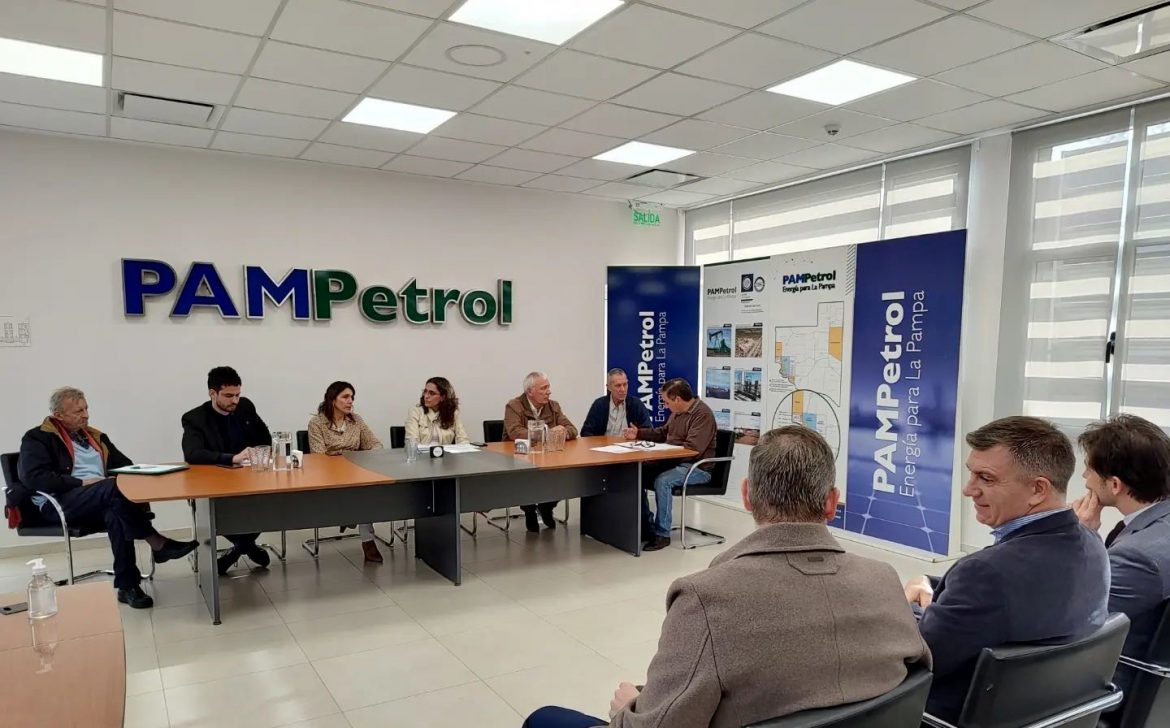 Pampetrol aceptó que el bono en dólares para Medanito Sur se pague en pesos