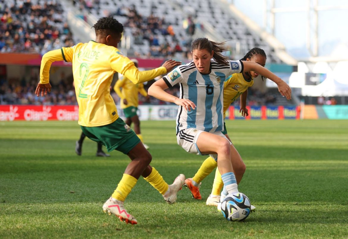 Mundial Femenino: Argentina se hizo fuerte, lo remontó y sacó un empate ante Sudáfrica