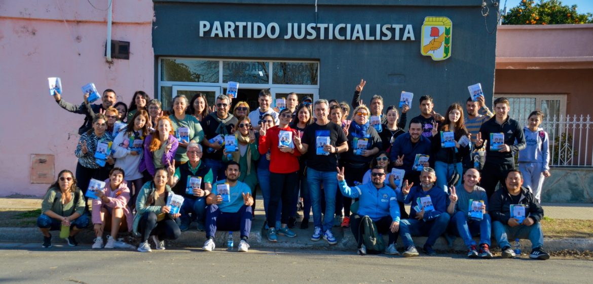 Toay: peronismo unido en campaña, molestia con diputado ausente