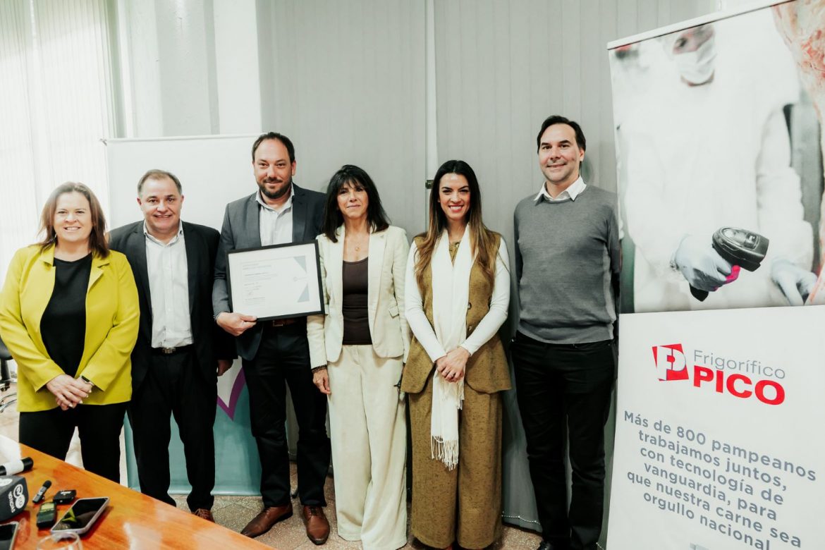 Frigorífico Pico y Ohra Pampa, primer frigorífico pampeano en recibir la distinción “Marca País”